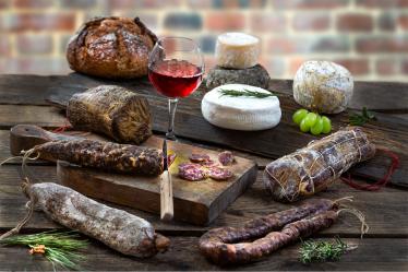 produits charcutiers saucissons