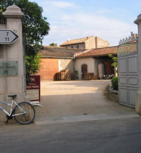 CHATEAU PIQUE PERLOU